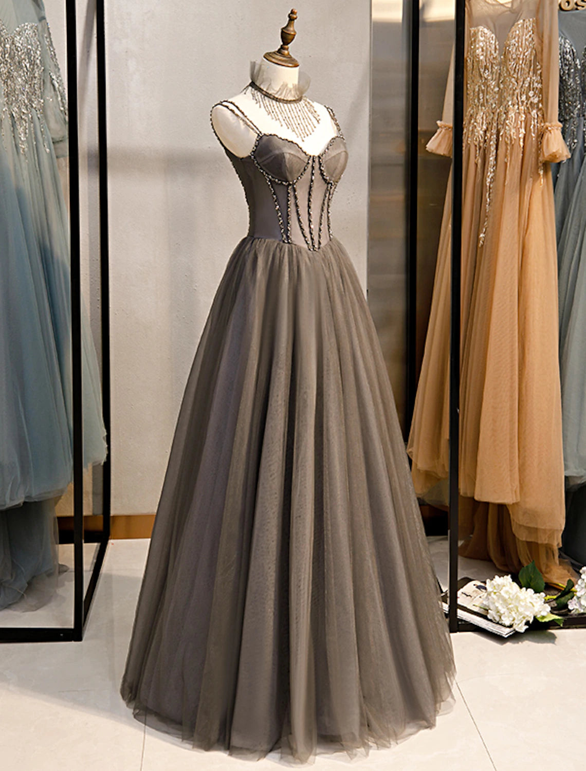 Wholesale  A-Line Prom Dresses Open Back Dress Formal Wedding Party Floor Length Sleeveless Spaghetti Strap Tulle with Pleats Crystals